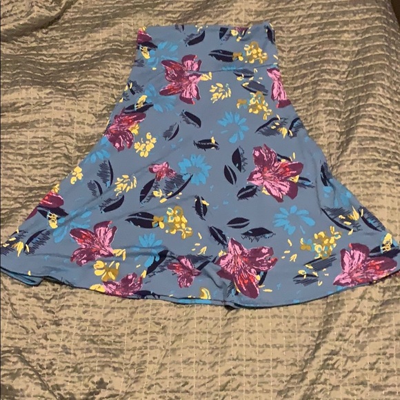 LuLaRoe Dresses & Skirts - Floral Azure Skirt NWOT